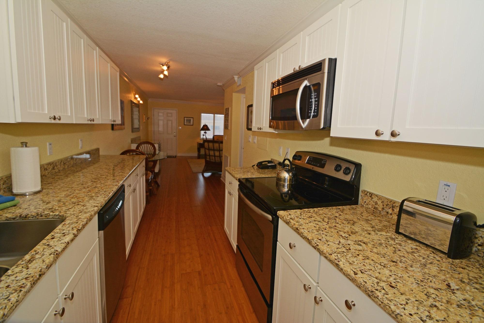 Westwinds Waterfront Resort St. Pete Beach Bagian luar foto