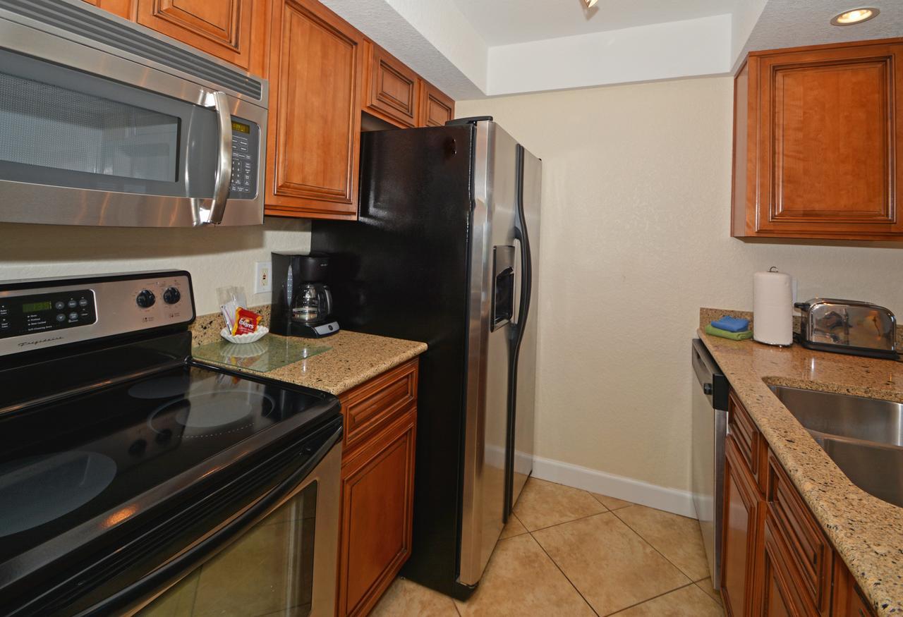 Westwinds Waterfront Resort St. Pete Beach Bagian luar foto