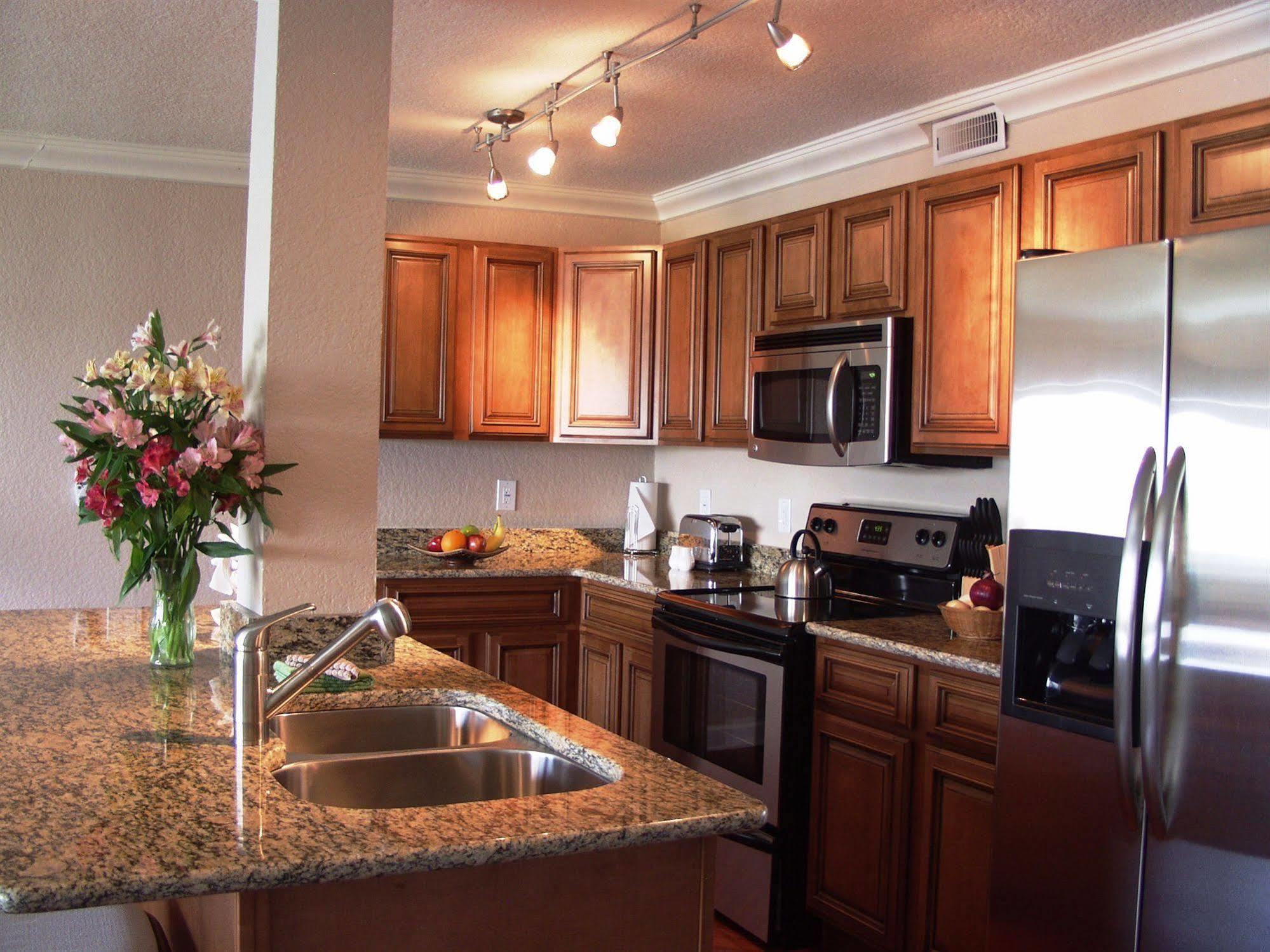 Westwinds Waterfront Resort St. Pete Beach Bagian luar foto